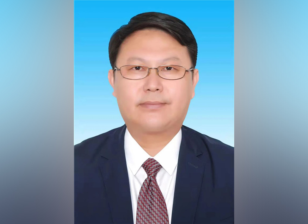 黄锋  资料图曾在北京工作多年的内蒙古自治区呼伦贝尔市"80后"副市长