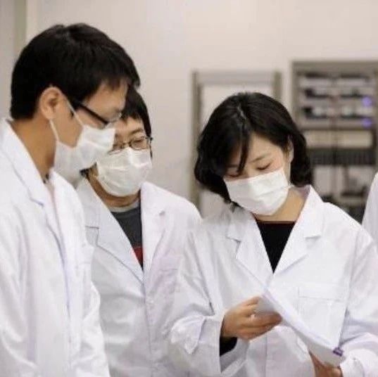 行医27载治疗上万病人。临近退休却被发现,是个假医生?!!|医生|医院|医师|退休_新浪新闻
