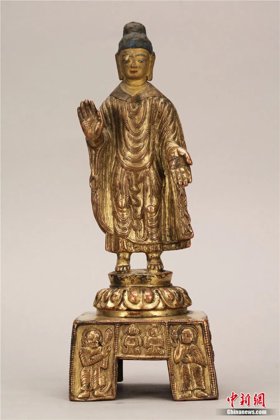 北魏旃檀佛立像.受访者 供图