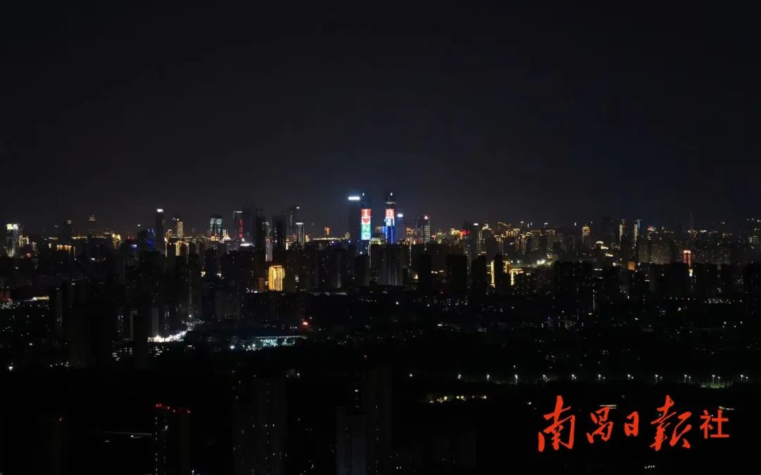 梅岭观景台夜景图片