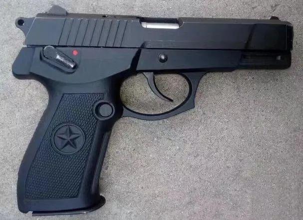 (资料图,92式警用手枪)