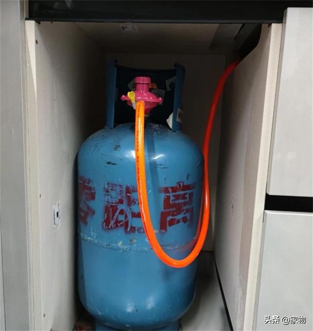 用完燃气先关火还是先关气?这点很多人不清楚,看完别再做错了__财经头条
