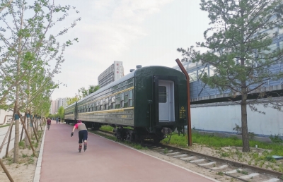   在京張鐵路遺址公園城市更新項目中,保留了鐵路文化元 