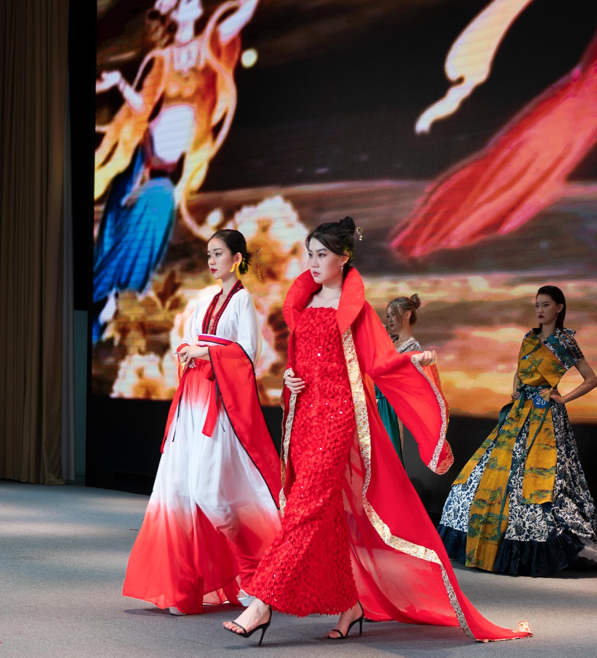 2023中国全明星模特冠军赛全国总决赛收官,西安姑娘孙婧茹夺冠__财经