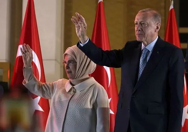土耳其剧首相夫人图片