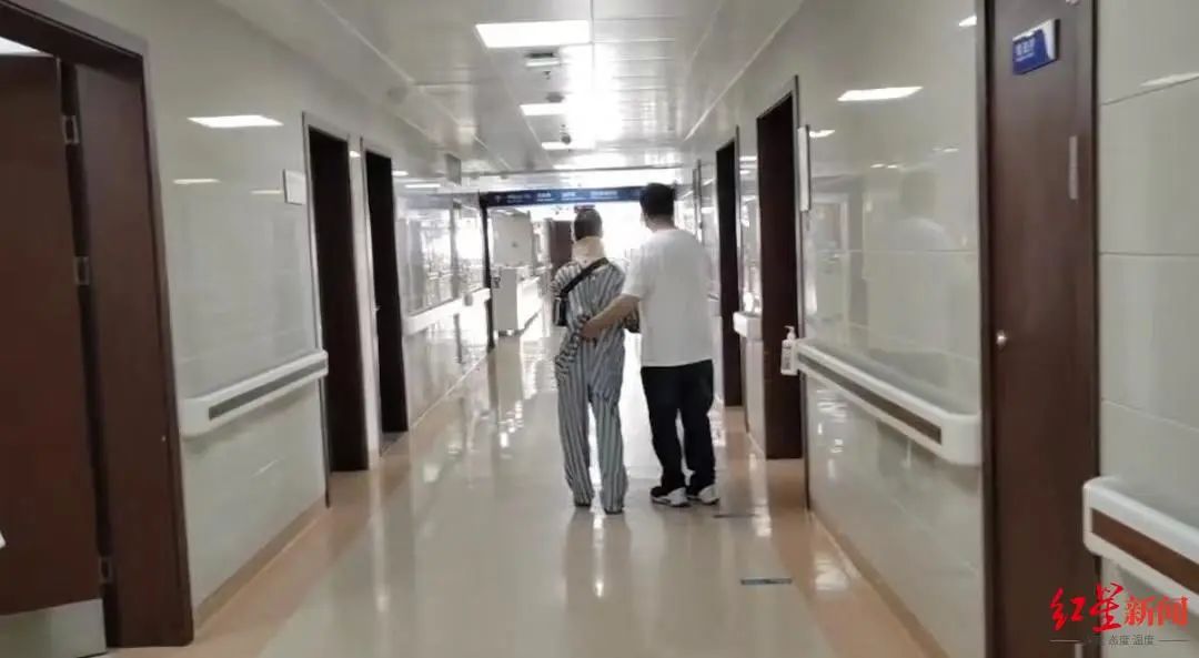 五一出行不踩坑！鸿蒙应用自带出游buff，逛吃游玩全拿捏