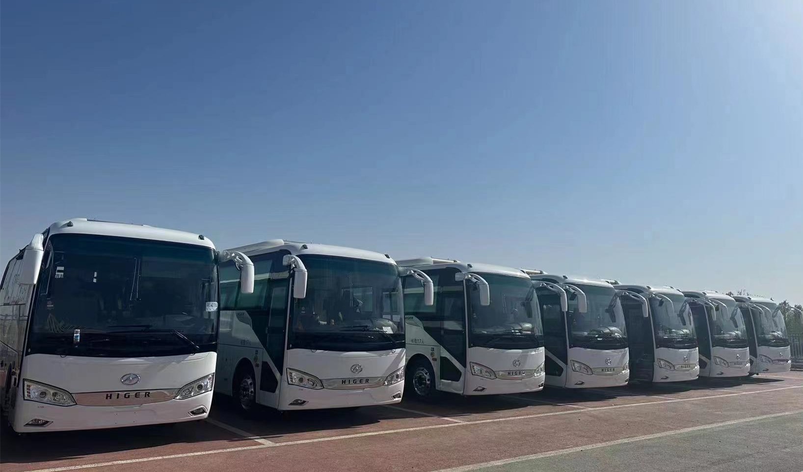 大西北旅游热度回来了!苏州金龙海悦大巴引领vip定制新时代!-新浪汽车