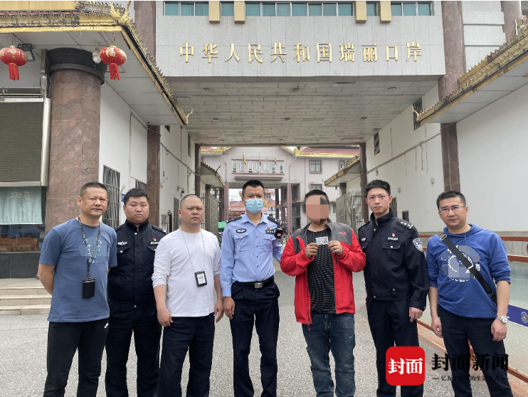 上班吃口早餐被直接开除！老板强硬辞退，最后反倒赔偿8000元v4.6.9 官方安卓版