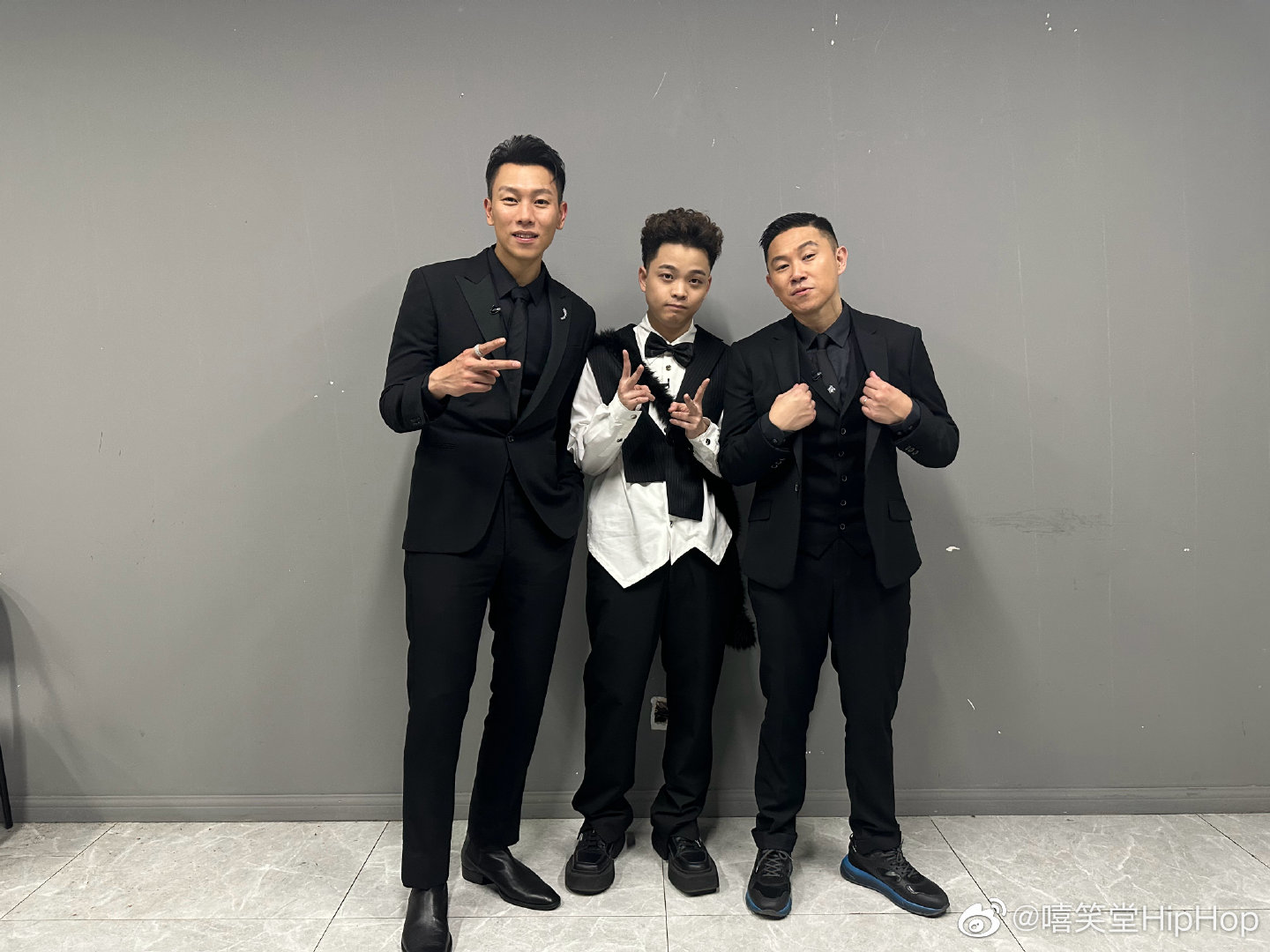 太空出差三人组回家 中国航天发展历程回顾