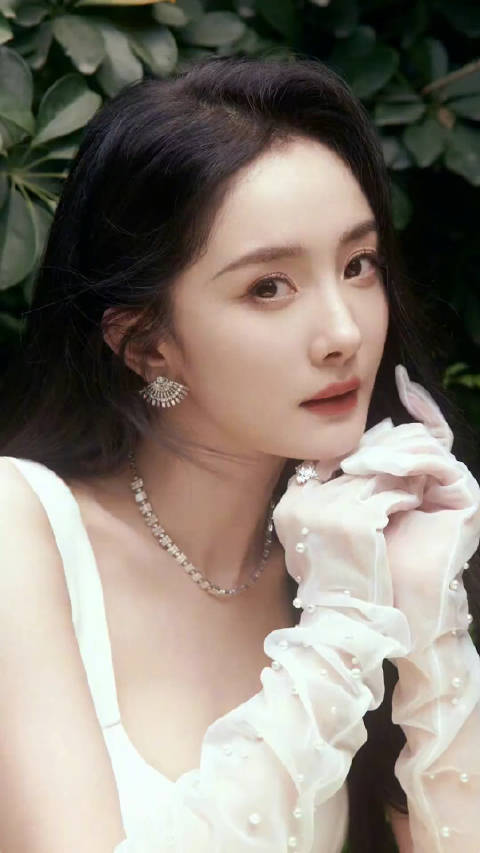 杨幂人美心善 重温一个最近抖上又很火的杨幂观点输出……|杨幂_新浪新闻