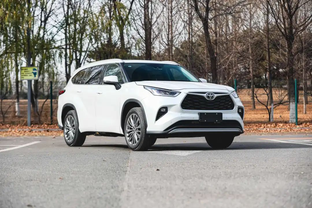 针锋对麦芒，锐界L对比汉兰达