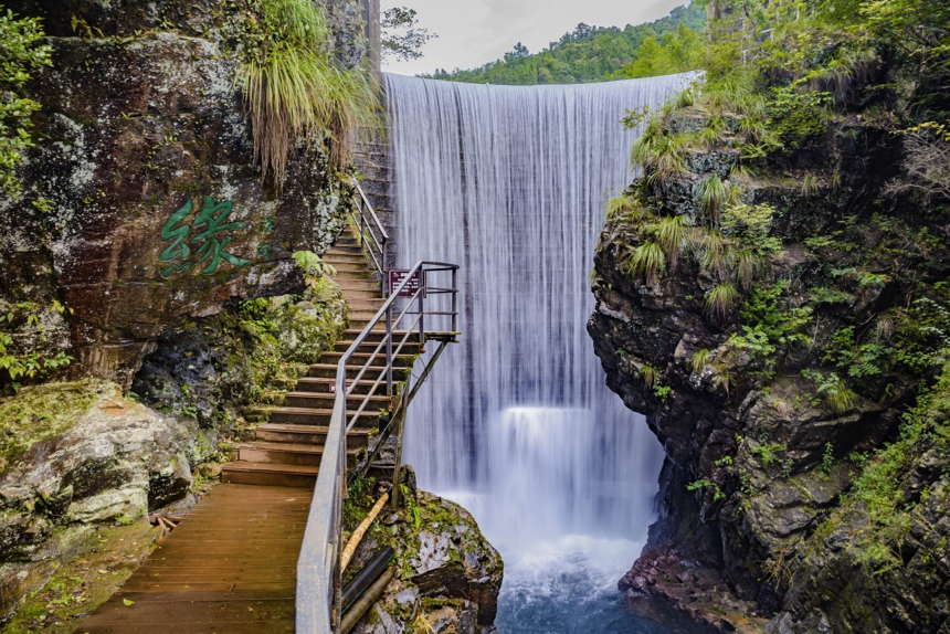 石台县醉山野黄崖大峡谷(摄影师@胡恩泰)