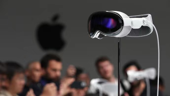 苹果推出的Vision PRO会成为空间计算的iPhone时刻吗？