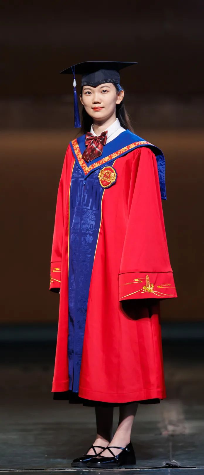 硕士博士海量资讯,精准解读,尽在新浪财经app文章关键词:学位服毕业季