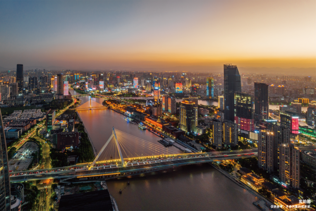 宁波文创港英迪格酒店,以艺术点亮三江口"时代封面"_新浪财经_新浪网