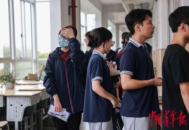 中职生走入高考考场|诸暨市_新浪财经_新浪网
