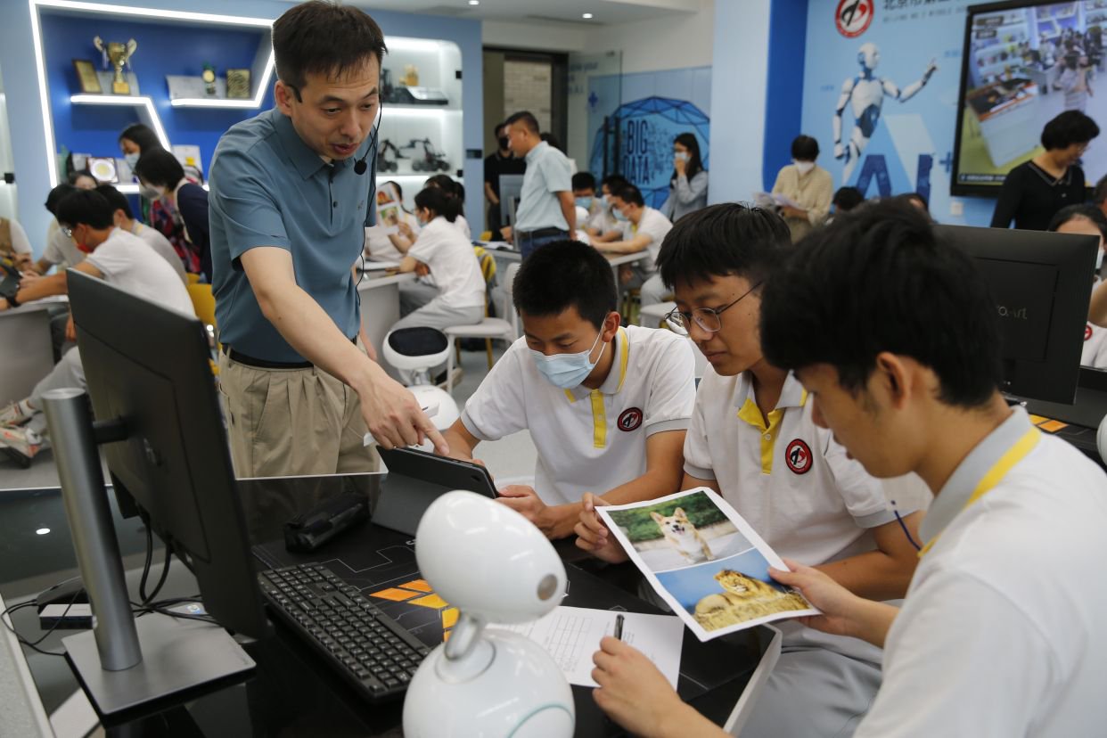 北京东城:智慧教育走进学校 走到学生身边