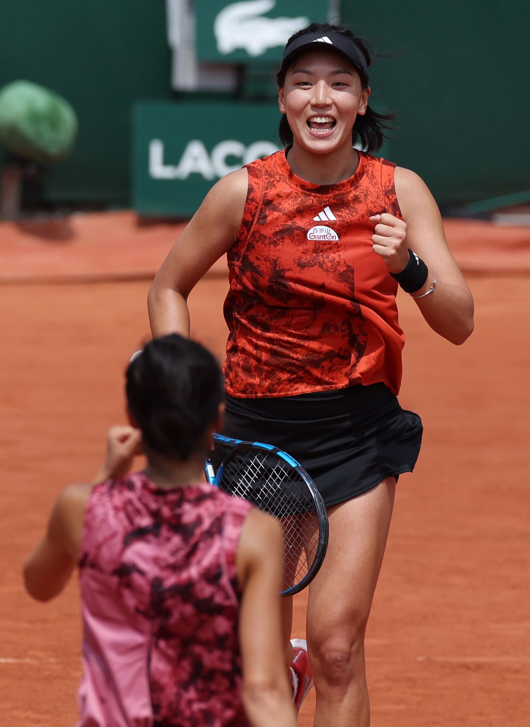 网球——法网:王欣瑜/谢淑薇挺进决赛__财经头条