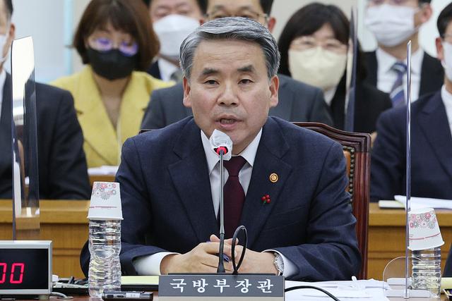 韩国国防部长官李钟燮 视觉中国 资料图