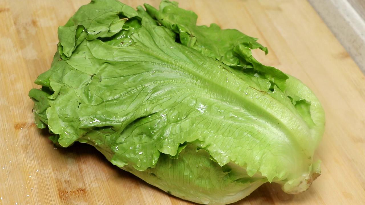 这种黄叶的生菜是不是上了什么科技了？