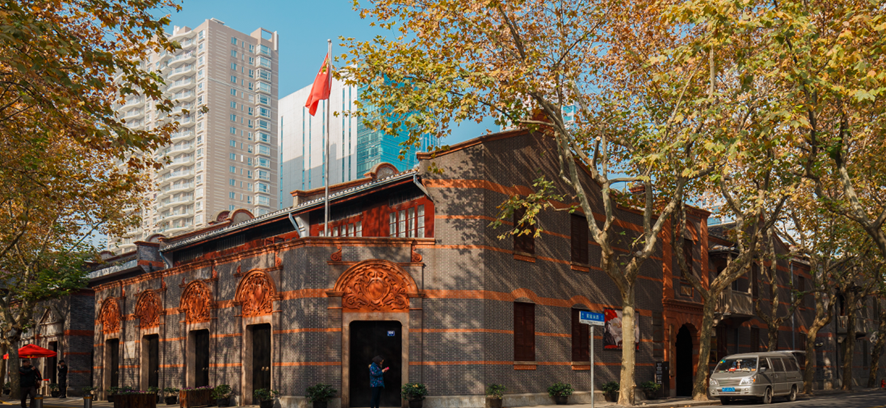 中共一大会址据上海市文旅局统计,上海不可移动文物共3467处,其中全国