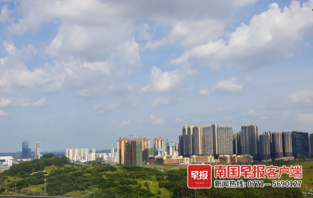 6月11日,南宁市区天气晴朗.