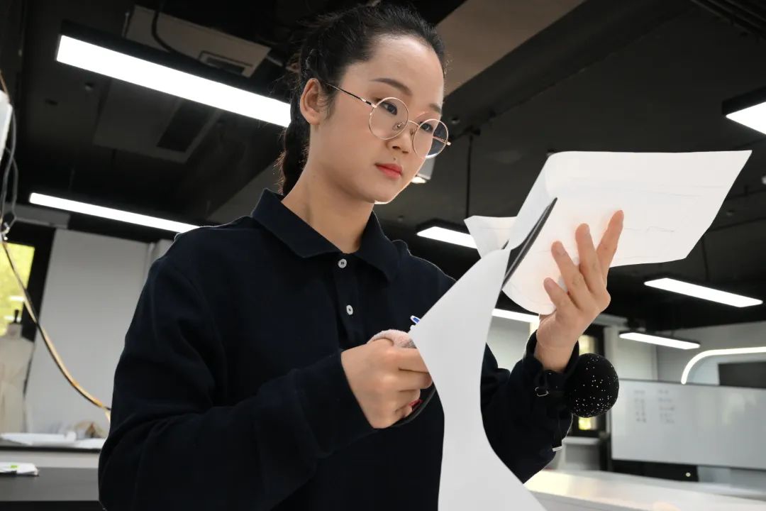 第三届北京大工匠|胡萍:一针一线成就"中国之美"