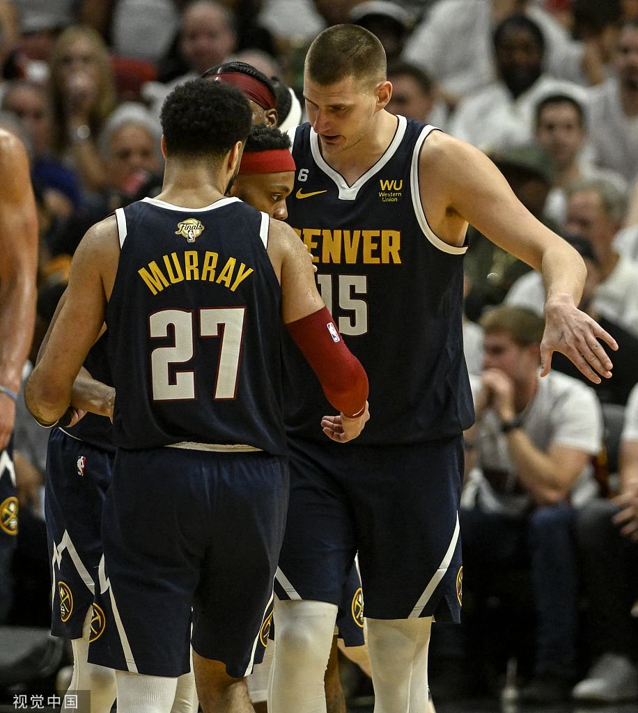 约基奇和穆雷,nba目前最好的二人组.