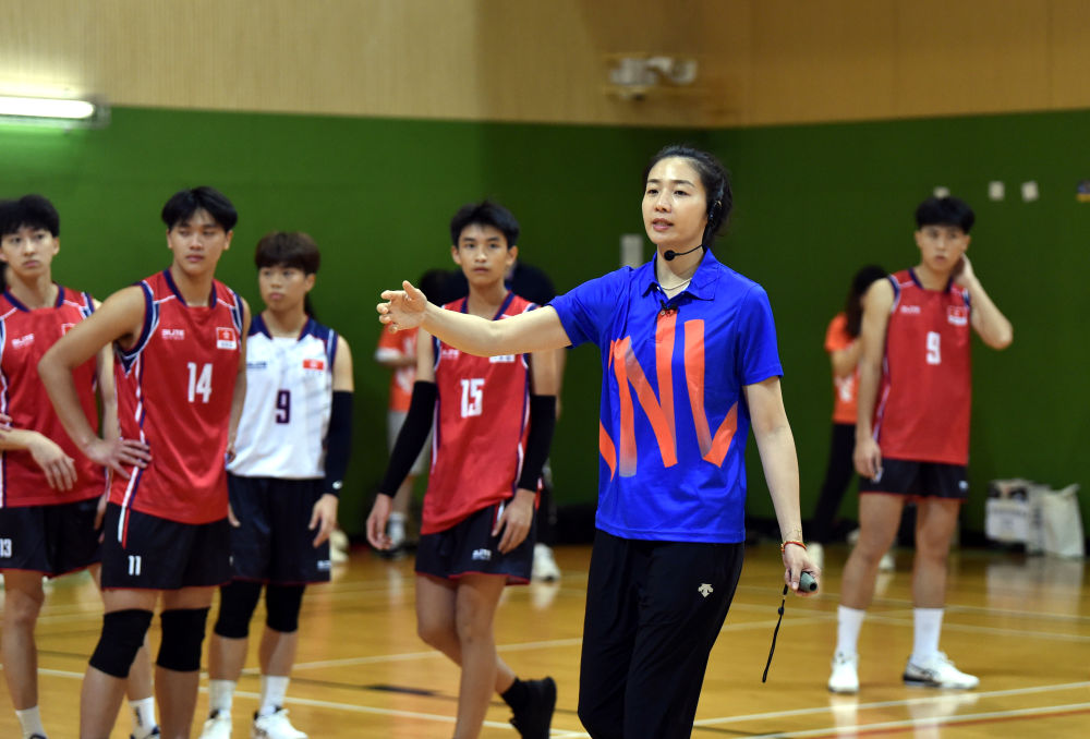 魏秋月,中国女排队长,从未告别|魏秋月_新浪财经_新浪网