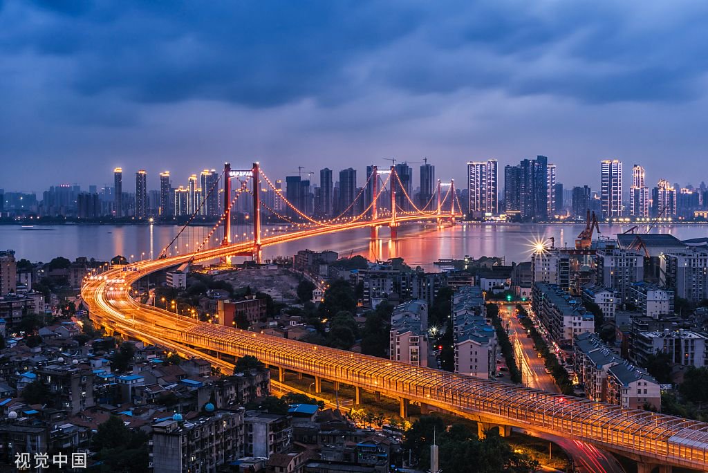 武汉长江鹦鹉洲大桥 视觉中国 资料图