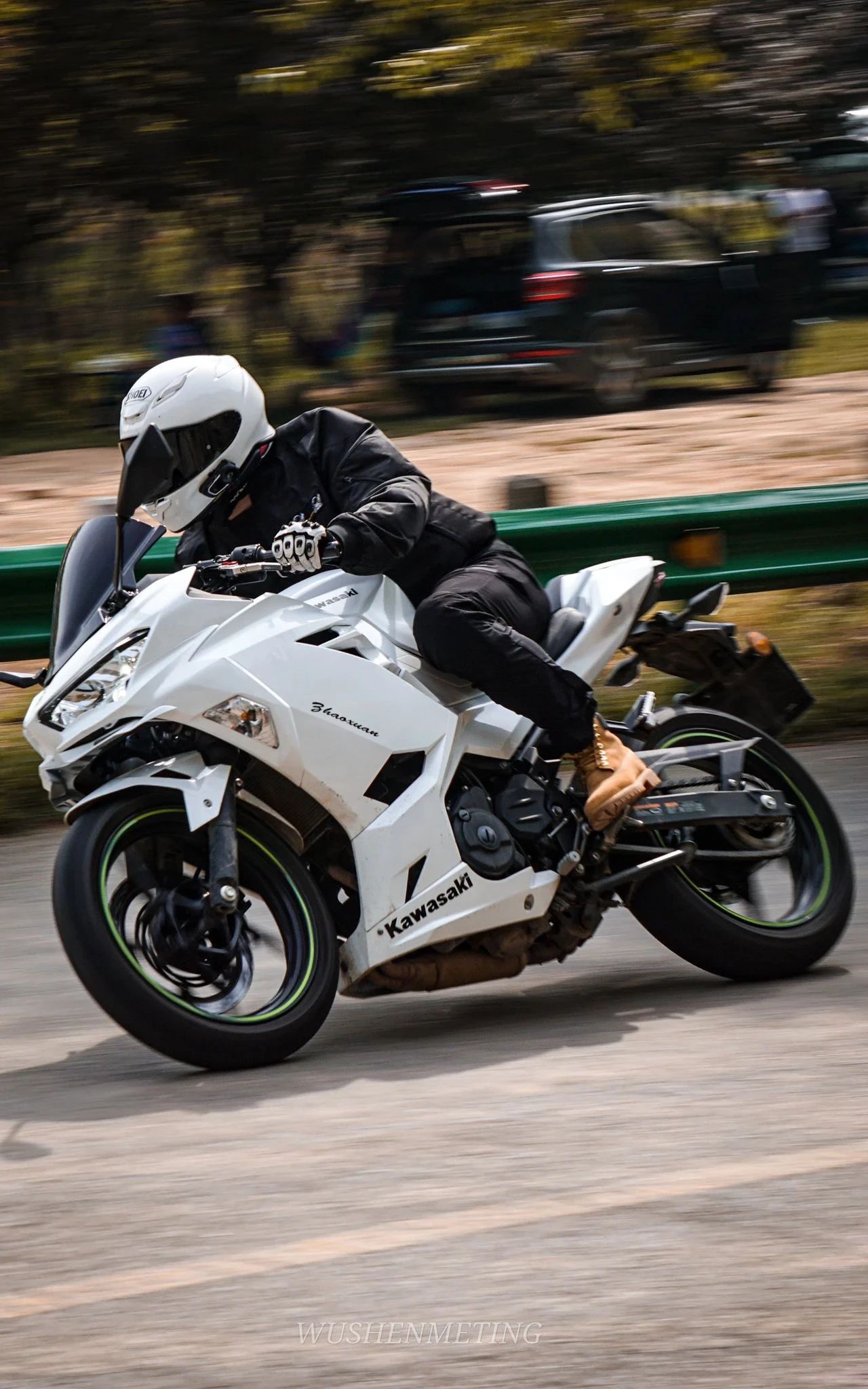 摩托车在他们眼里不只是代步工具更是一种情怀