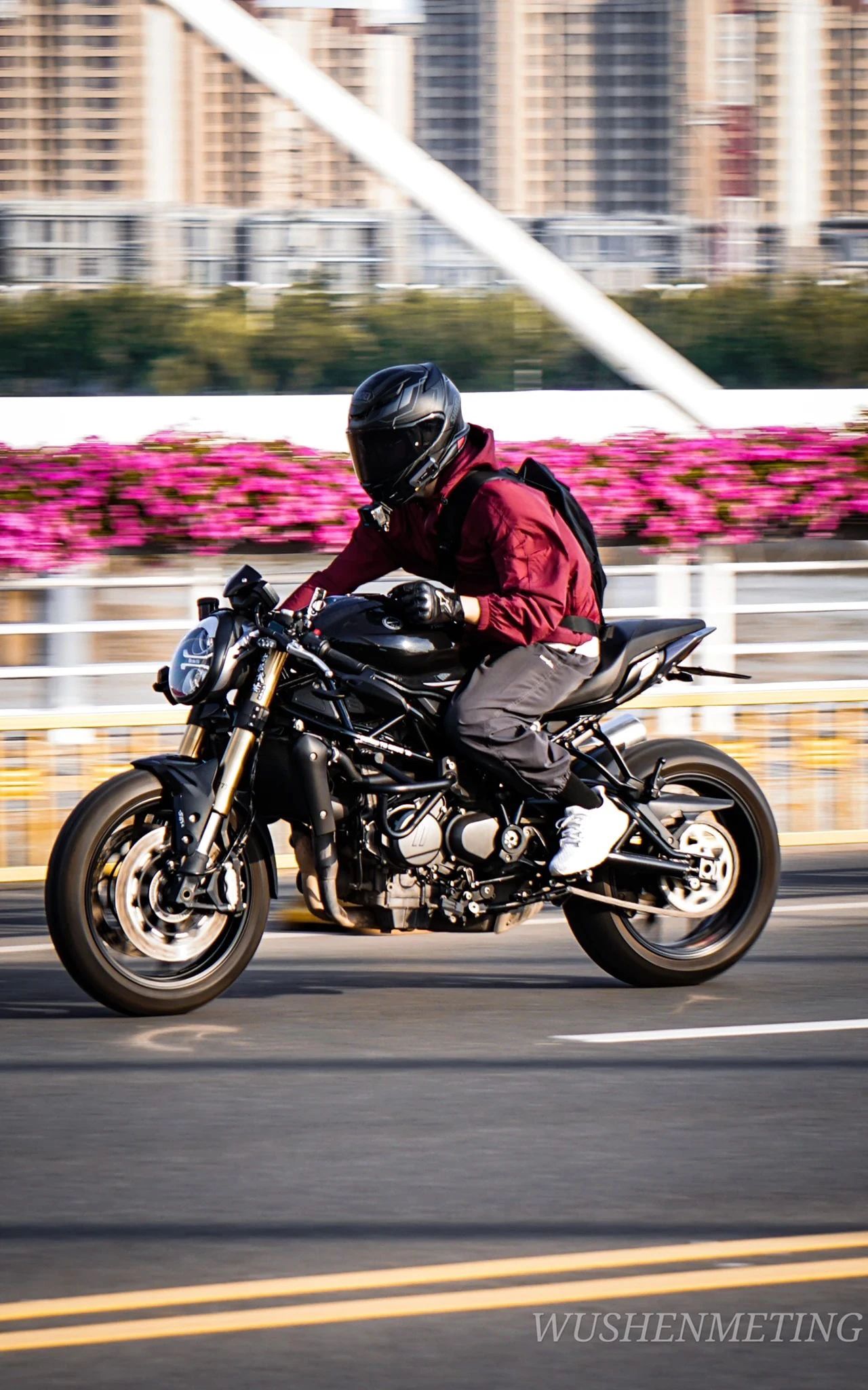 摩托车在他们眼里不只是代步工具更是一种情怀