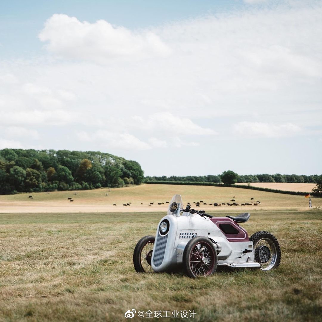 bmwtimcumpert蒸汽朋克三轮摩托车复古的外表依旧我行我素