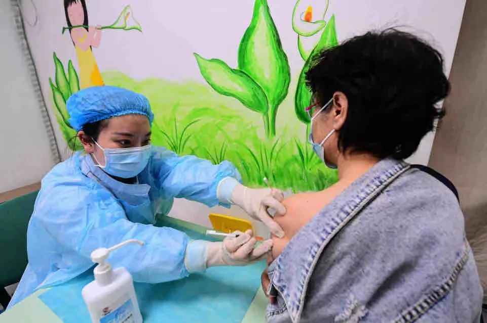 流感疫苗價格再創新低！三價/四價/裂解/亞單位，疫苗怎么選？