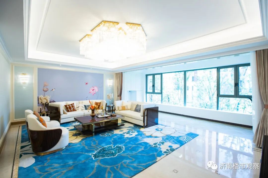 济南高端住宅“逆行者”!约3.3米层高,世界级奢装……|济南市_新浪财经_新浪网