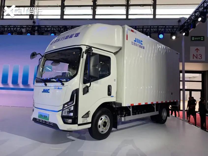 江铃电动轻卡e路达 182588元起-新浪汽车