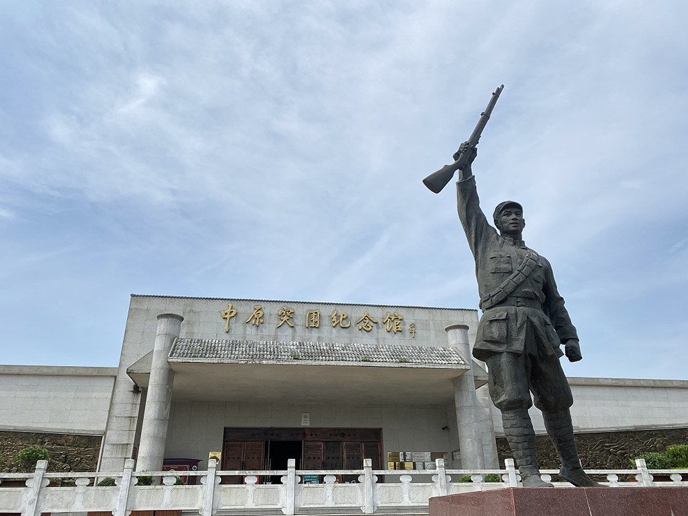 2021年7月20日,湖北孝感,大悟县宣化店镇.图为中原突围纪念馆.