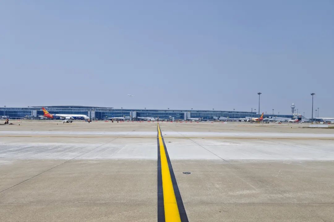 民航建工:打赢极限挑战 铸就品质跑道|浦东机场_新浪财经_新浪网