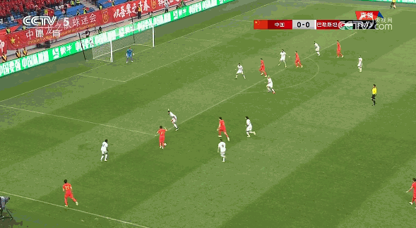 第34分钟，高准翼与林良铭配合后横扫后点，武磊打空门得手。