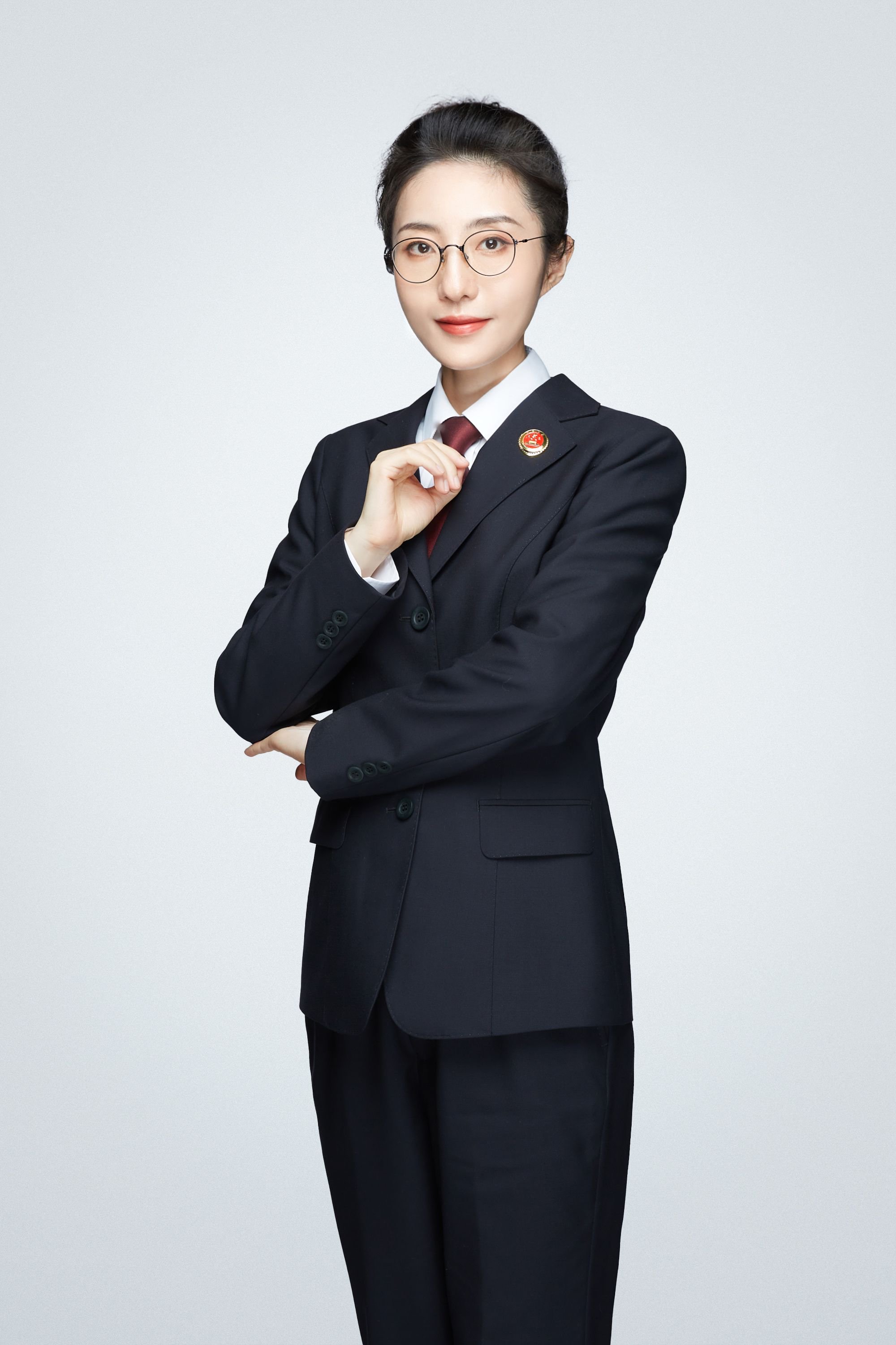 “人民满意的政法干警”汪珮琳:每一个案子背后都是一段人生_新浪新闻