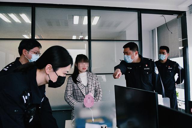 警方办案现场.上海市公安局 供图