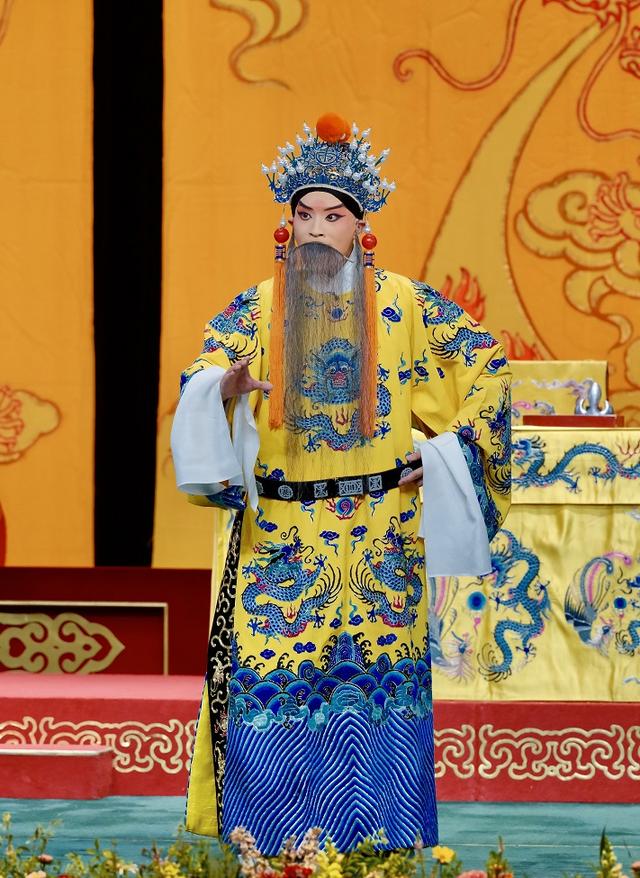 马曌饰李世民 李艺 摄