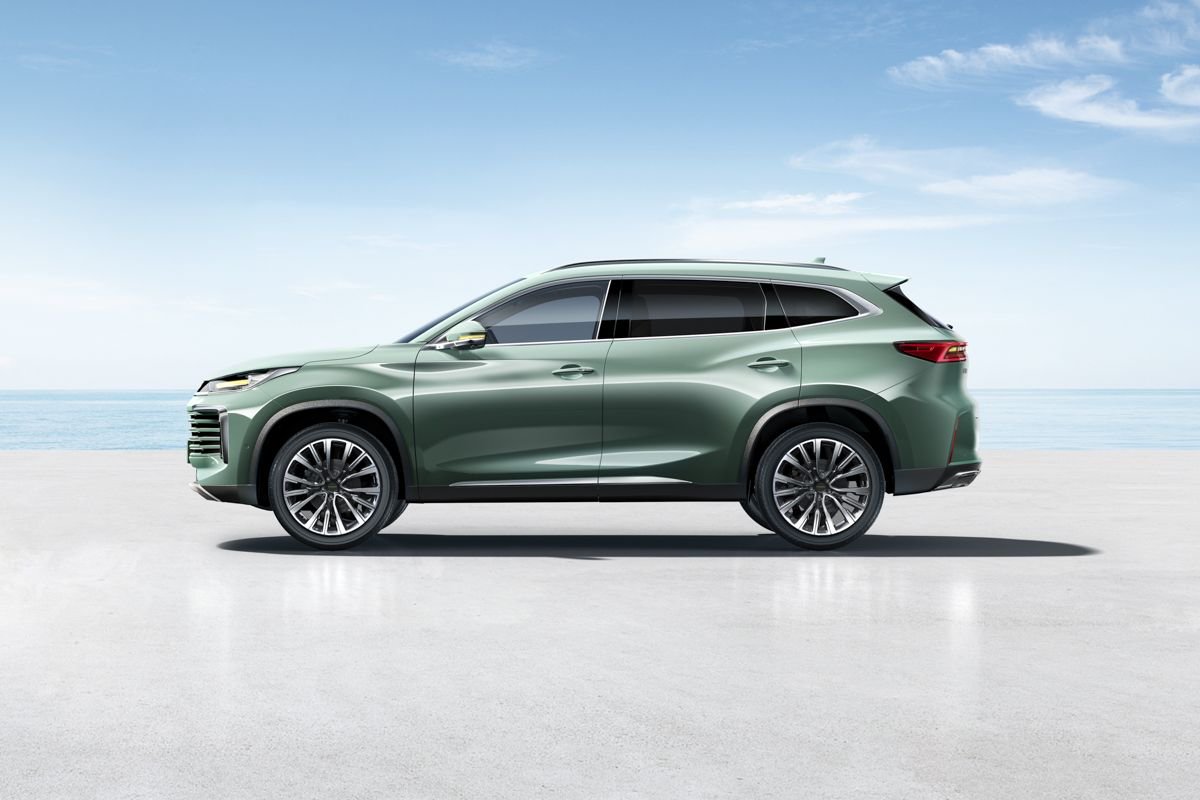 新款星途凌云官图发布 搭24.6英寸环抱式曲面屏-新浪汽车