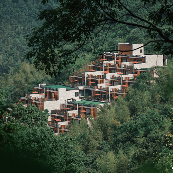 蛰伏多年,首旅高端酒店何时初啼?_新浪财经_新浪网