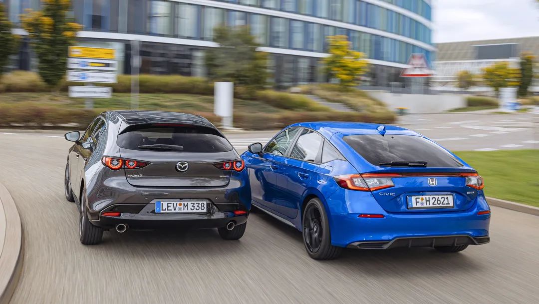 德味技术流本田思域ehev和马自达3eskyactivex