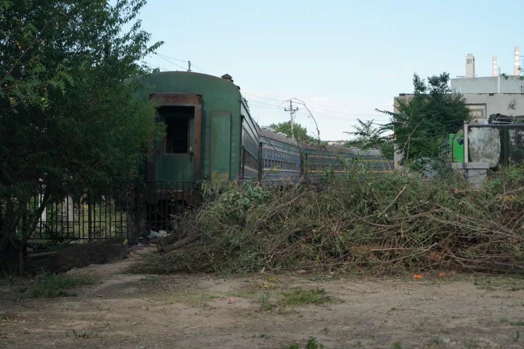 京城闹市寻幽112北京市区的火车坟场