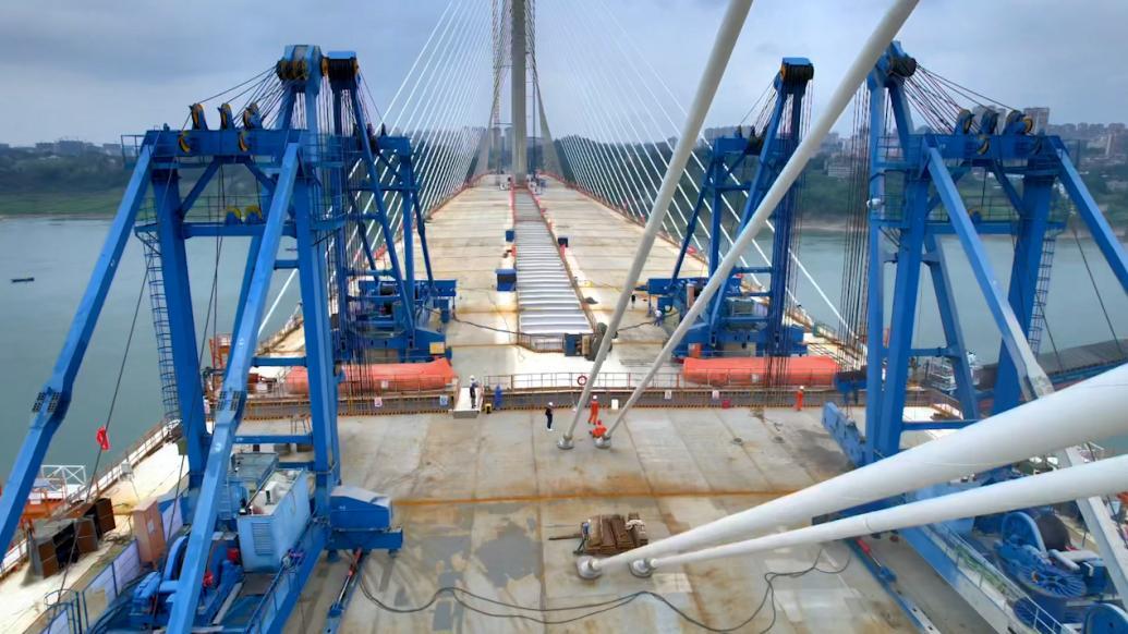 一跃长江天堑,泸州长江六桥顺利合龙_手机新浪网