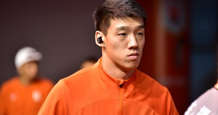 他是泰山队本赛季重量级引援,结果一场都没踢,就要被崔康熙送走|泰山队|刘世博|韩镕泽_新浪新闻