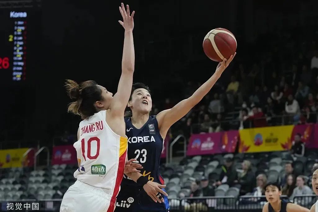 韩国女篮开场打得非常强势.