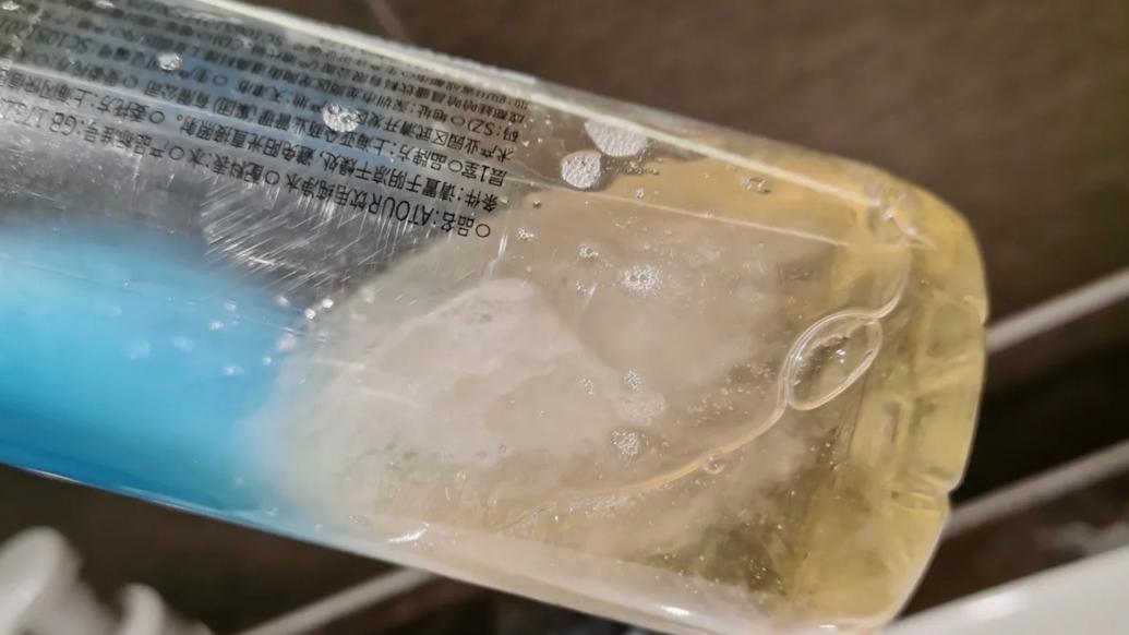 亚朵回应"客房沐浴露被灌入不明液体":初步检测非精液_手机新浪网